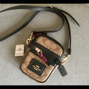 Coach Vale Phoebe Crossbody in Signature Canvas
